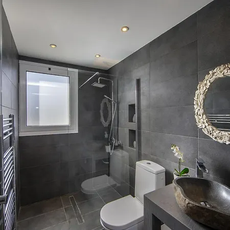 El Greco Seafront Villa, Greco Mare * بروتاراس