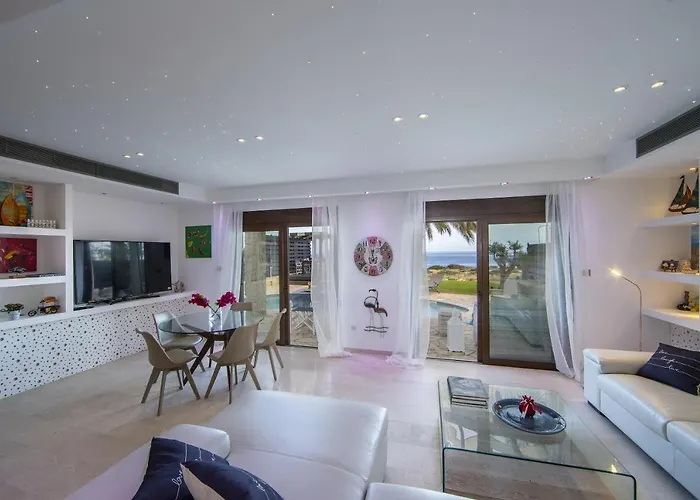 El Greco Seafront Villa, Greco Mare Protaras